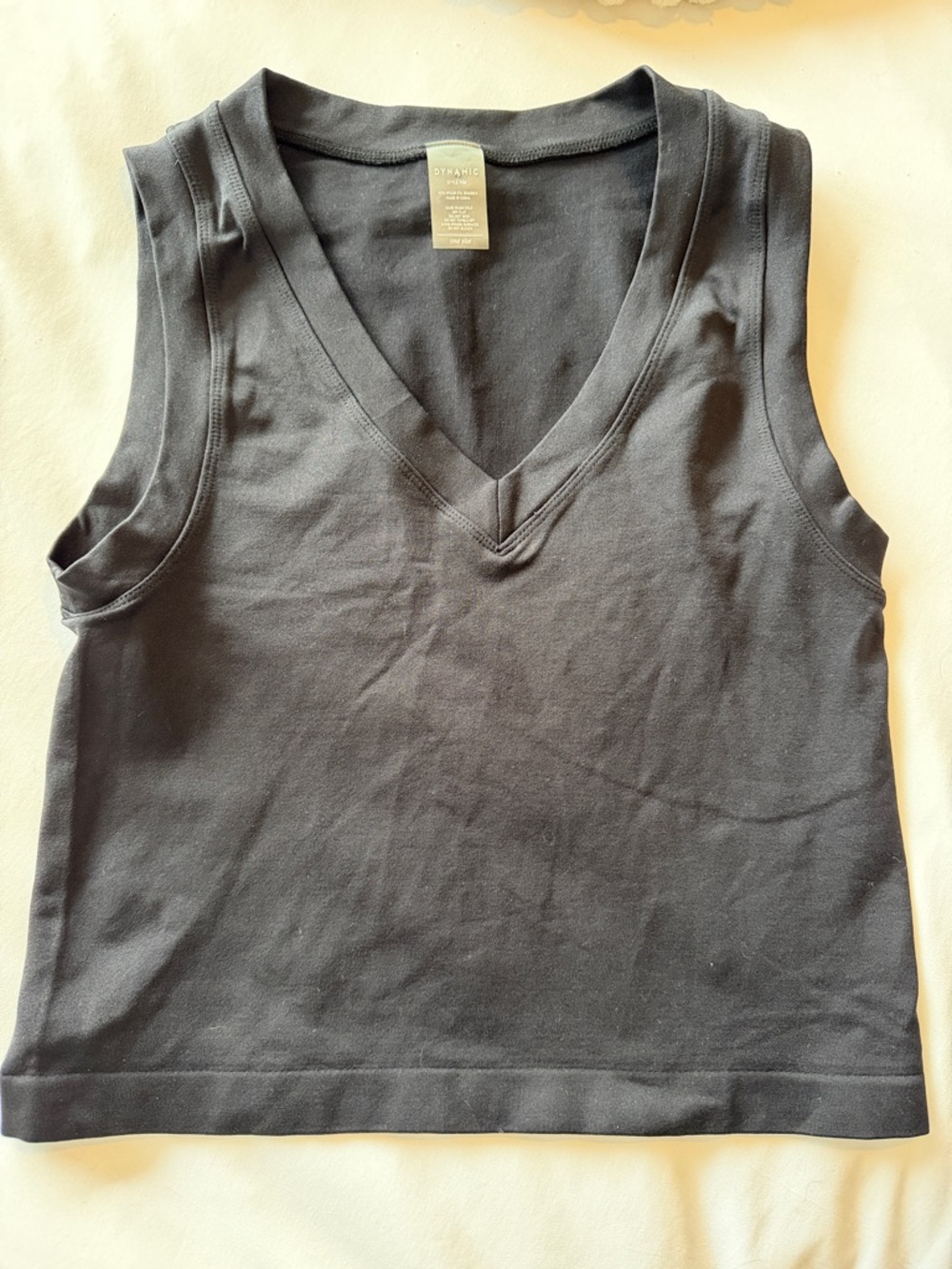 DYNAMIC V-Neck Crop Tank